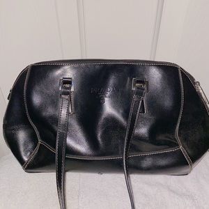 black prada handbag